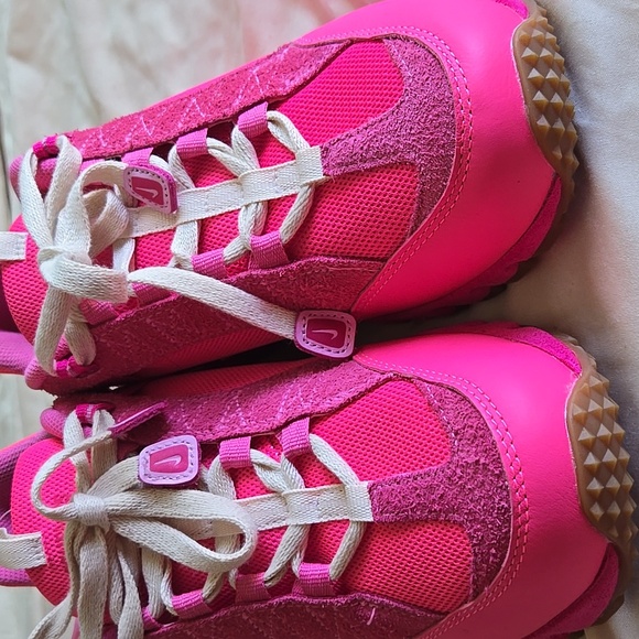 Nike Air Humara LX x Jacquemus Pink Flash - Picture 4 of 6